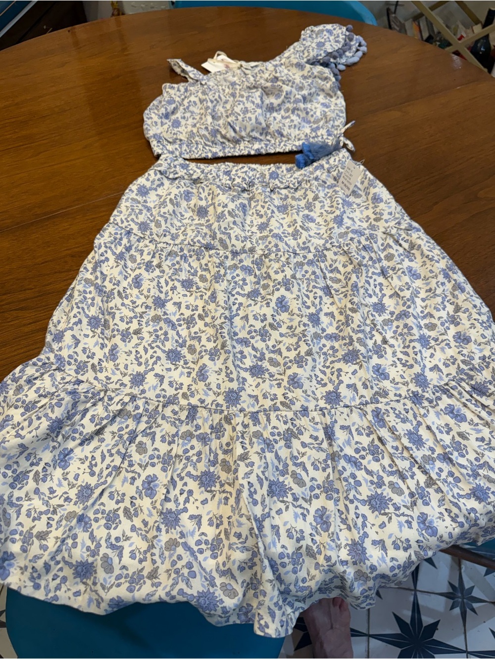 Jessica Simpson Girls Two-Piece Blue Floral Crop Top & Skirt Set